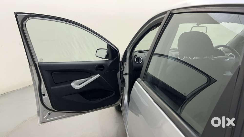 Ford Figo 1.2 Duratec Petrol Titanium, 2012, Petrol