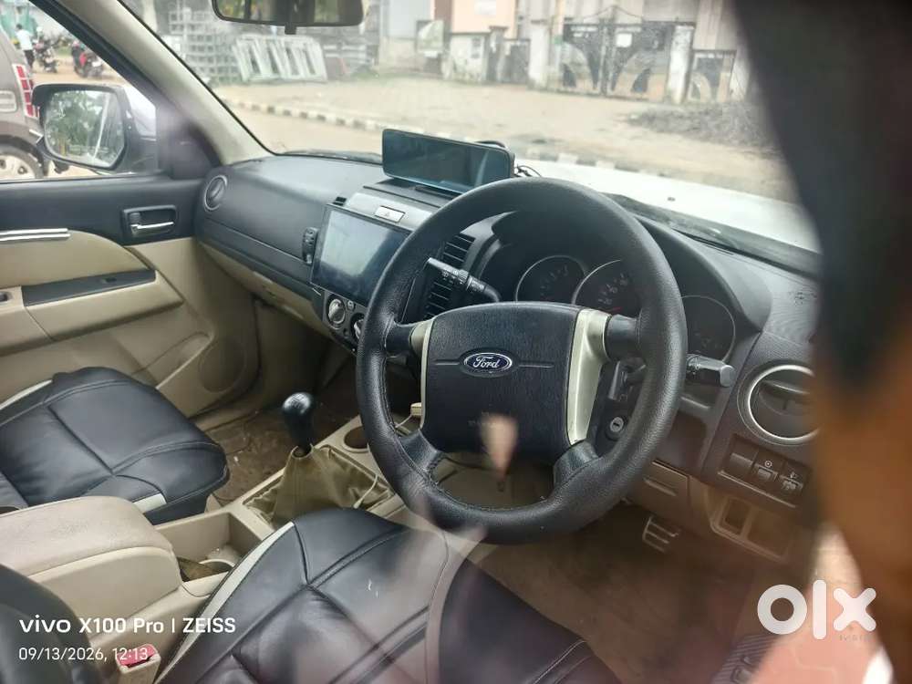 Ford Endeavour 2013 Diesel 103800 Km
