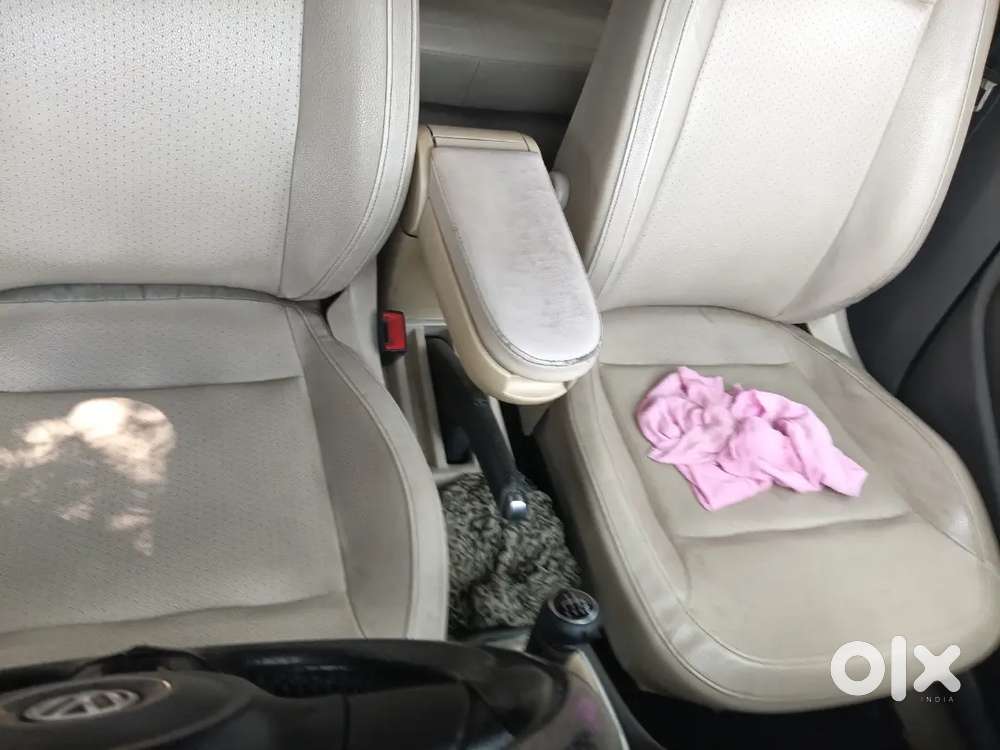 Maruti Suzuki Dzire 2012