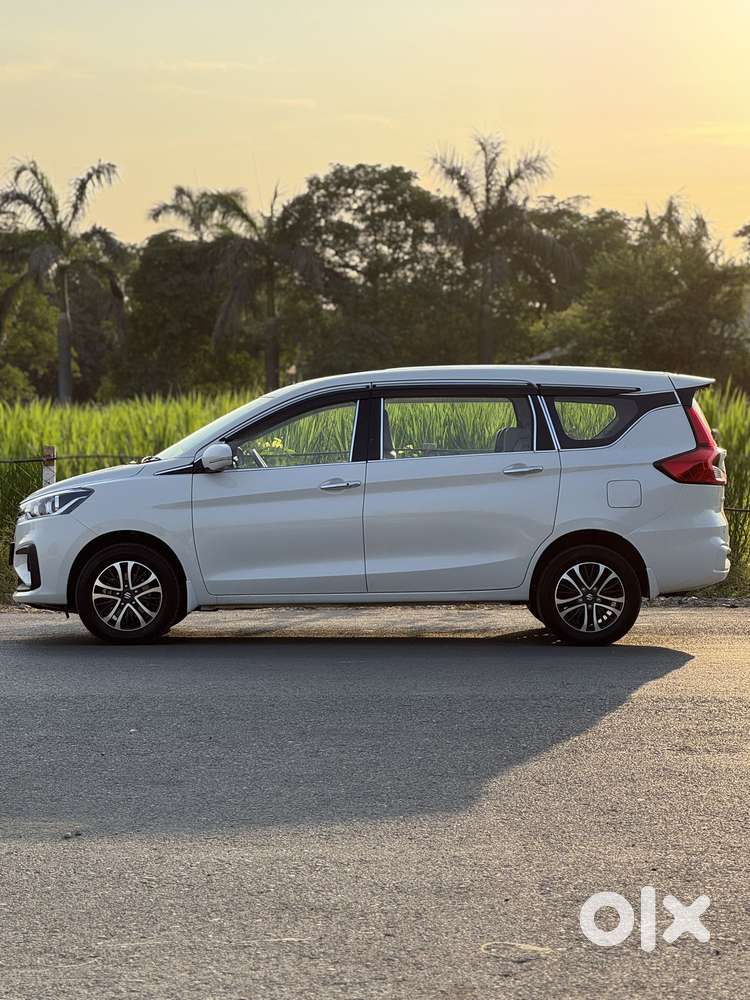 Maruti Suzuki Ertiga 1.5 Zxi, 2025, Cng & Hybrids