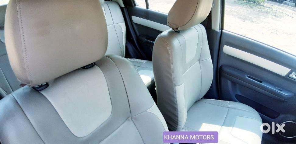 Maruti Suzuki Swift Vxi + Manual, 2011, Petrol