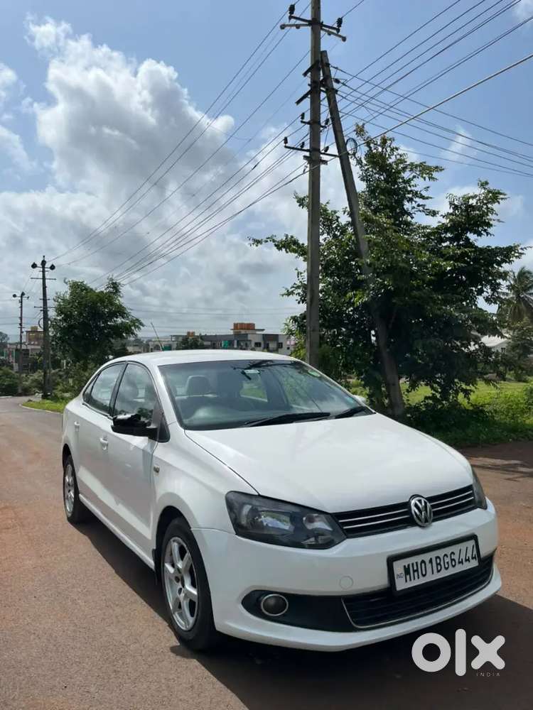 Volkswagen Vento 2013 1.6 Highline Diesel