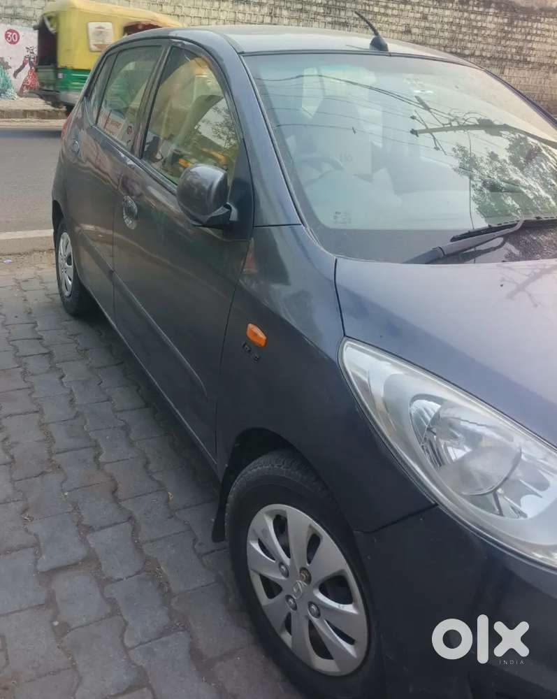 Hyundai I10 2011 Petrol 60000 Km Driven