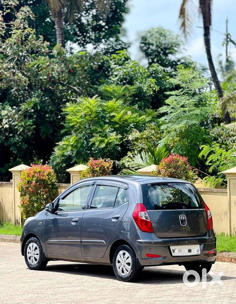 Hyundai I10 Sportz, 2012, Petrol