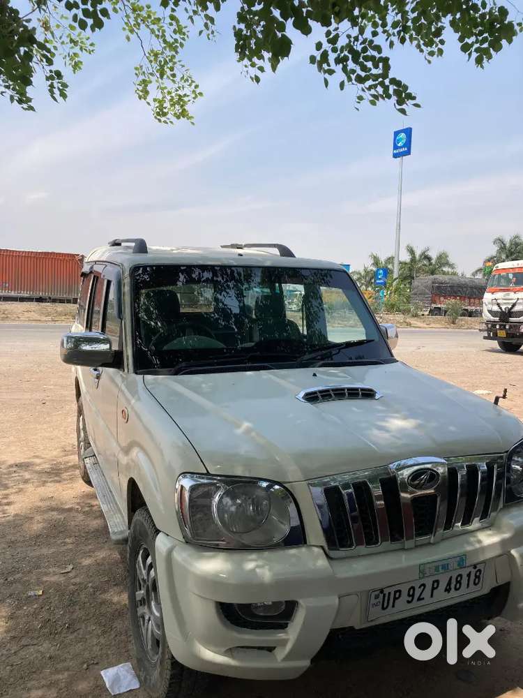 Mahindra Scorpio Classic Diesel Mt 2013
