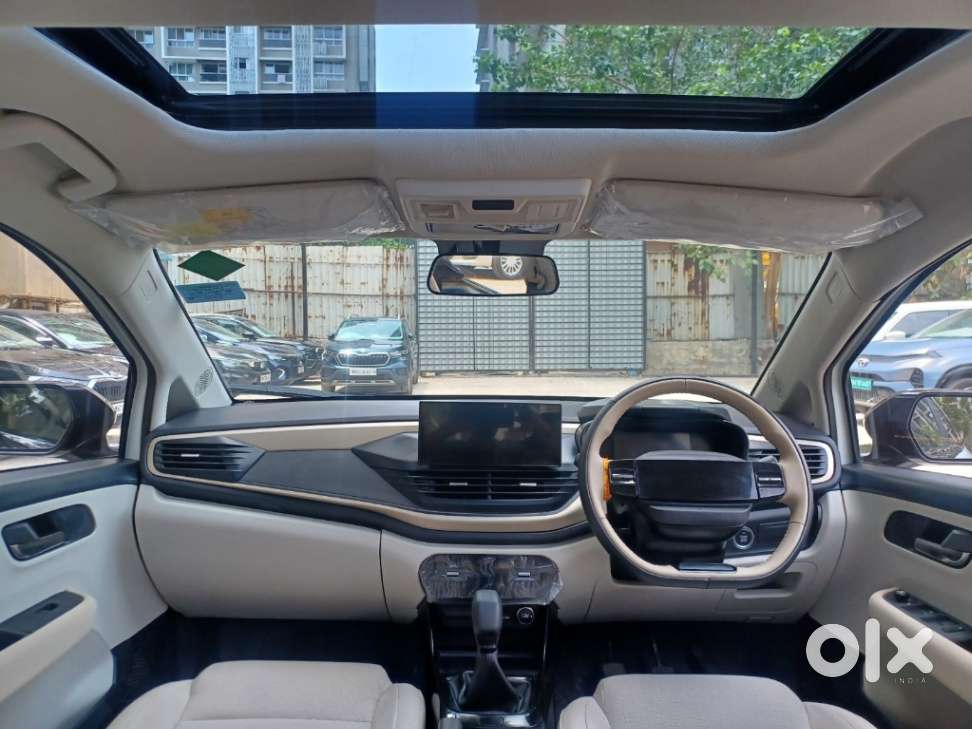 Tata Altroz Xm Plus (s) Icng, 2025, Petrol