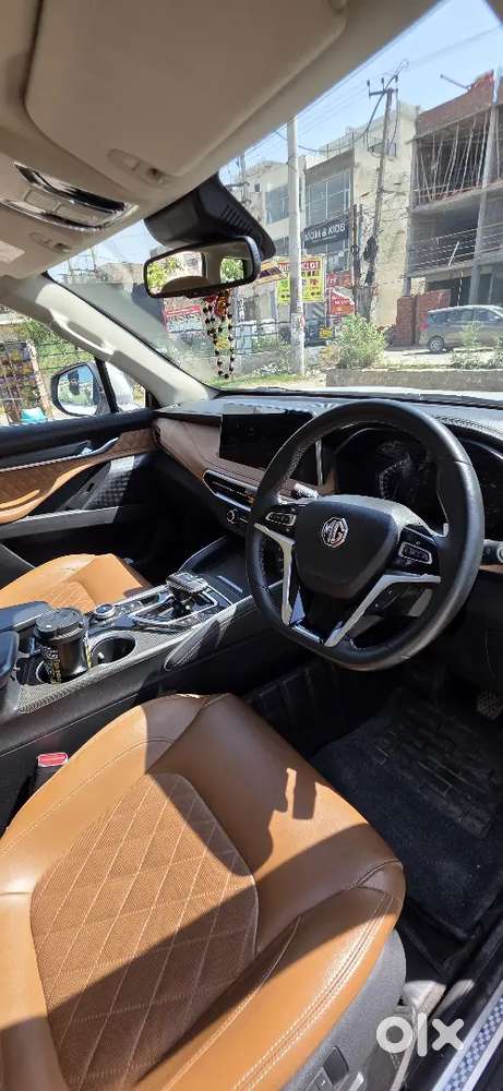 Mg Gloster 2023 Diesel 46000 Km Driven