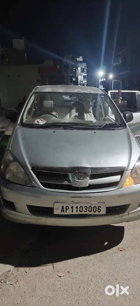 Toyota Innova 2005 Diesel 275000 Km Driven Very Good Condition