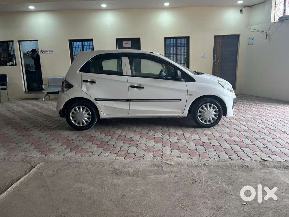 Honda Brio S Mt, 2015, Petrol