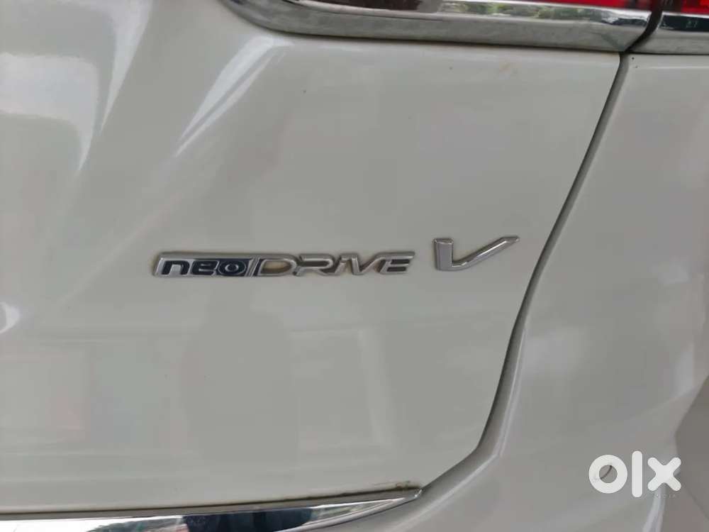 Toyota Rumion V Mt, 2023, Petrol