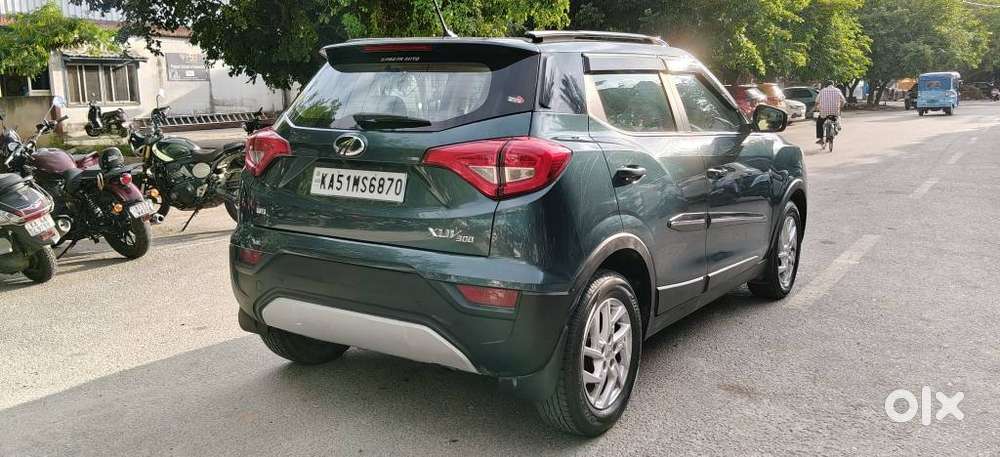 Mahindra Xuv300 W8, 2022, Petrol