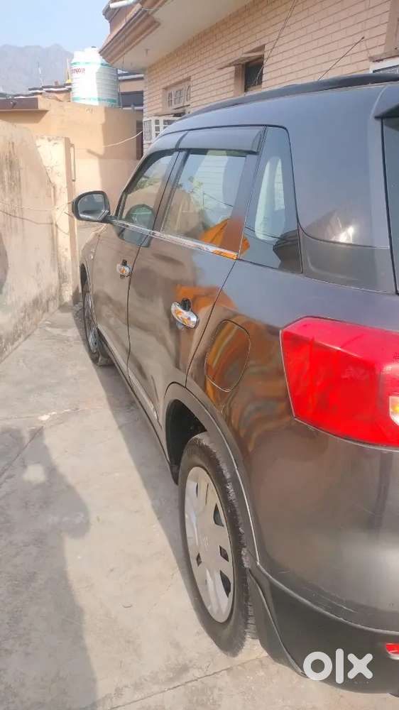 Maruti Suzuki Vitara Brezza 2017 Diesel 100000 Km Driven