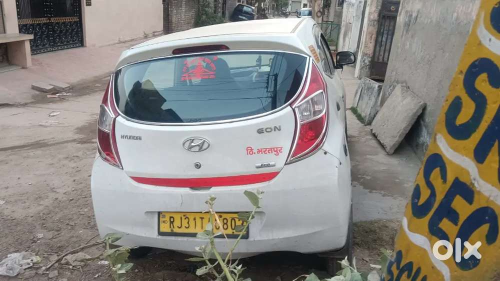 Hyundai Eon 2016 Lpg 128000 Km Driven