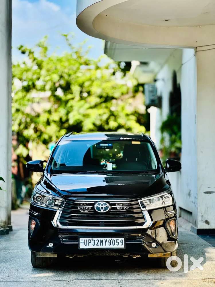 Toyota Innova Crysta [2020-ongoing] 2.4 Vx 7 Str, 2022, Diesel