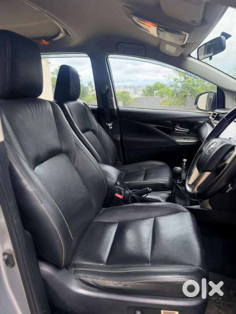 Toyota Innova Crysta 2.4 Zx Mt, 2017, Diesel