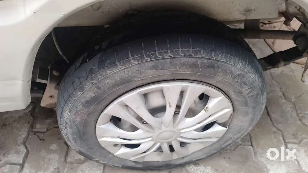 Maruti Suzuki Omni 2010