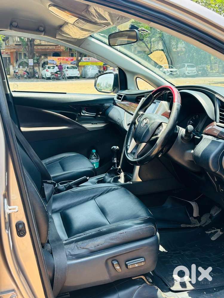 Toyota Innova Crysta 2.4 Z 7 Str, 2016, Diesel