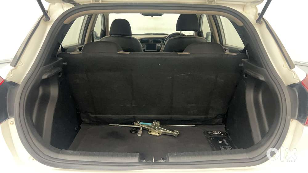 Hyundai Elite I20 Sportz Plus, 2019, Petrol
