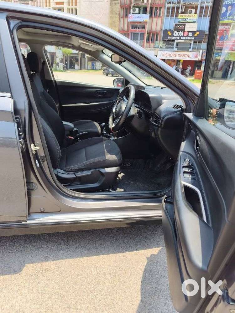 Hyundai I20 Asta 1.4 (o), With Sunroof Diesel, 2021, Petrol