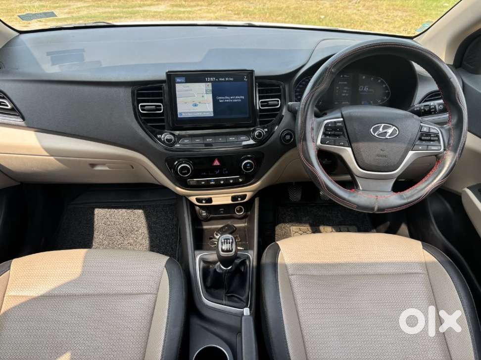 Hyundai Verna 1.5 Mpi Mt Sx (o), 2022, Petrol