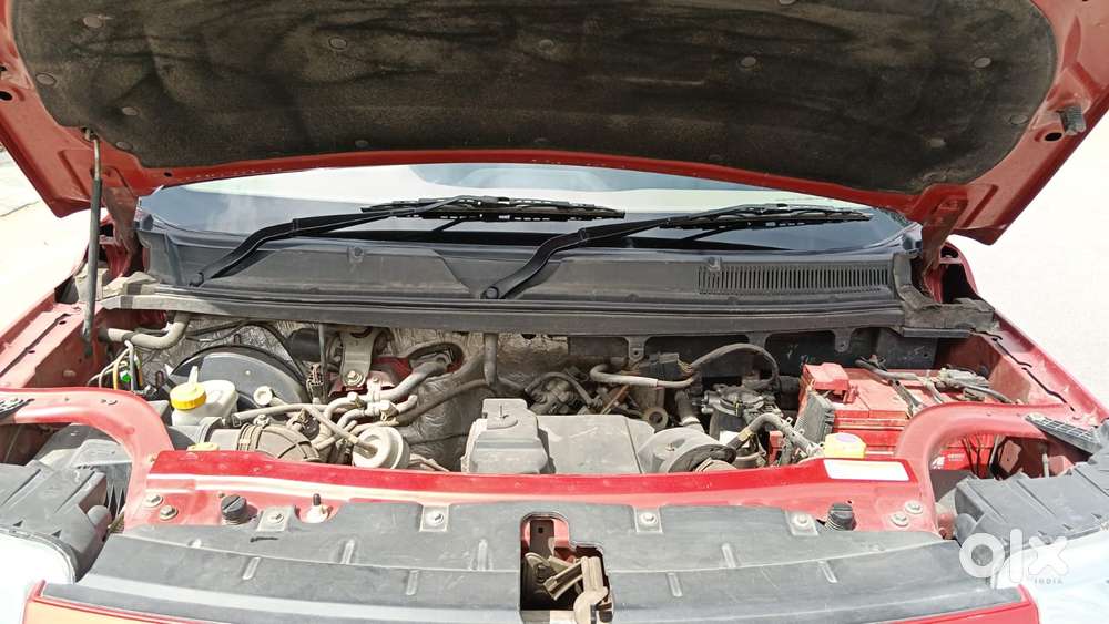 Mahindra Tuv 300 Mhawk100 T8, 2017, Diesel