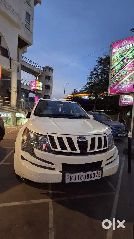 Mahindra Xuv500 2014  A1 Condition  2nd Owner  New Tyres