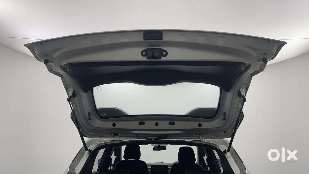 Renault Kiger Rxt Amt, 2023, Petrol