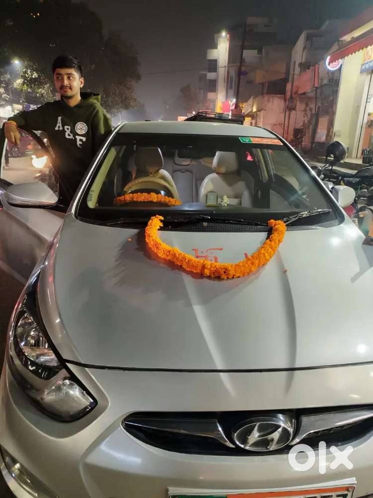 Hyundai Verna 2012