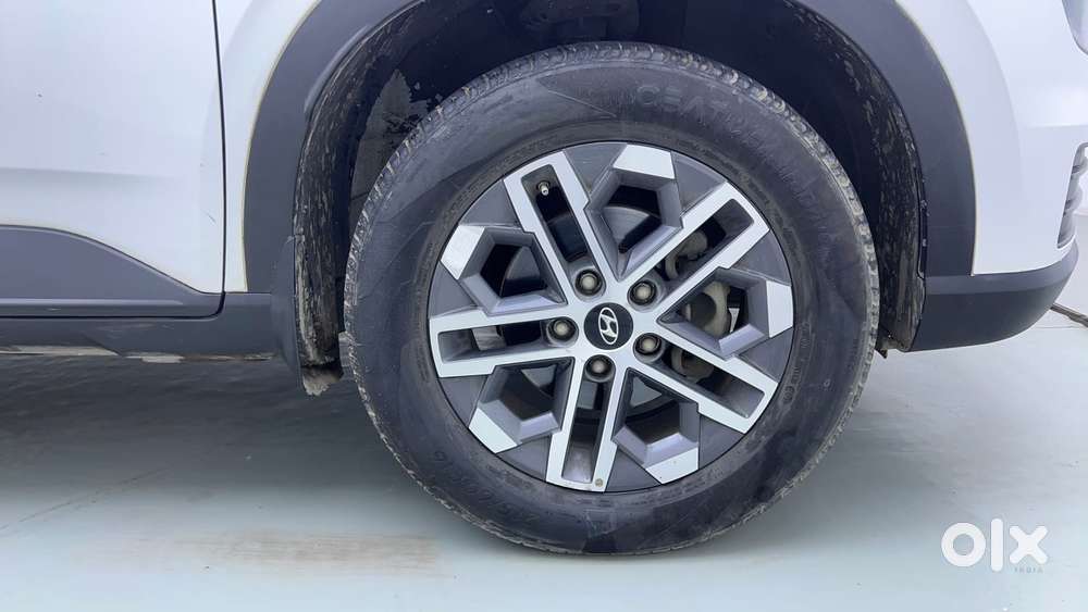 Hyundai Venue 1.0 Sx (o) Turbo Dct, 2023, Petrol