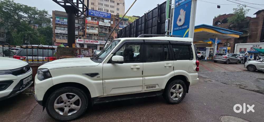 Mahindra Scorpio Classic 2.2 S 11 Mt 7 Str, 2019, Diesel