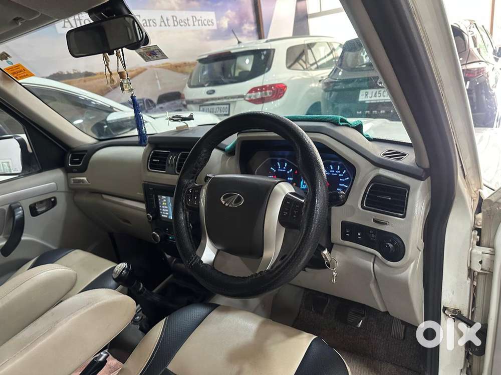 Mahindra Scorpio S10, 2016, Diesel