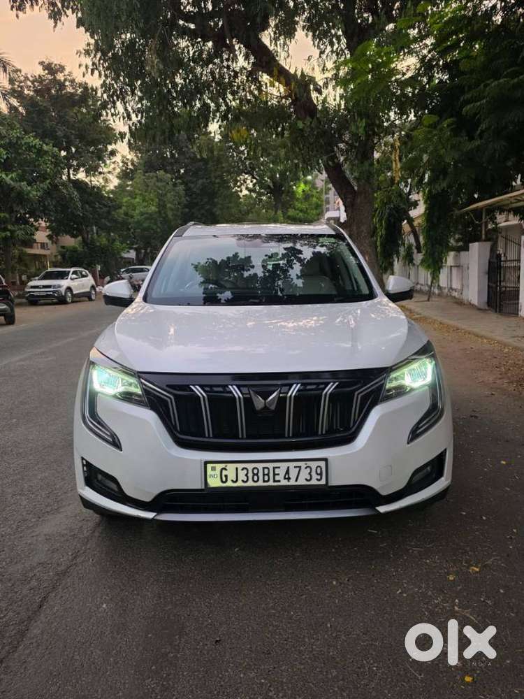 Mahindra Xuv700 2.2 Ax 7 Diesel At Luxury Pack Str, 2023, Petrol