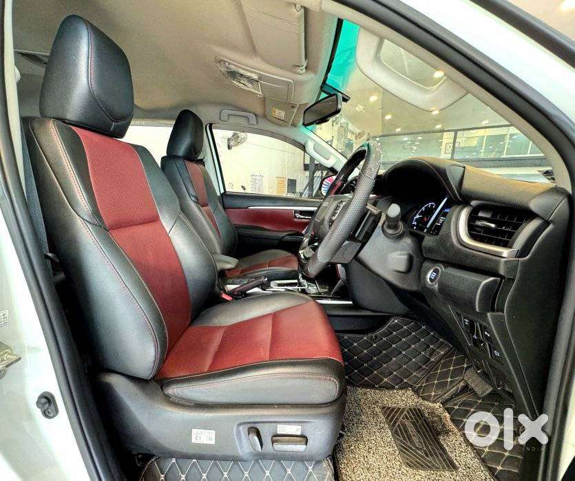 Toyota Fortuner Legender 4x2 At 2.8, 2024, Diesel