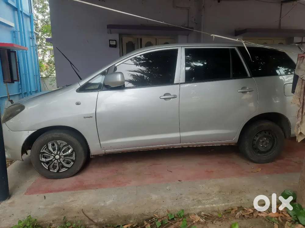Toyota Innova 2.g Diesel Well Maintained