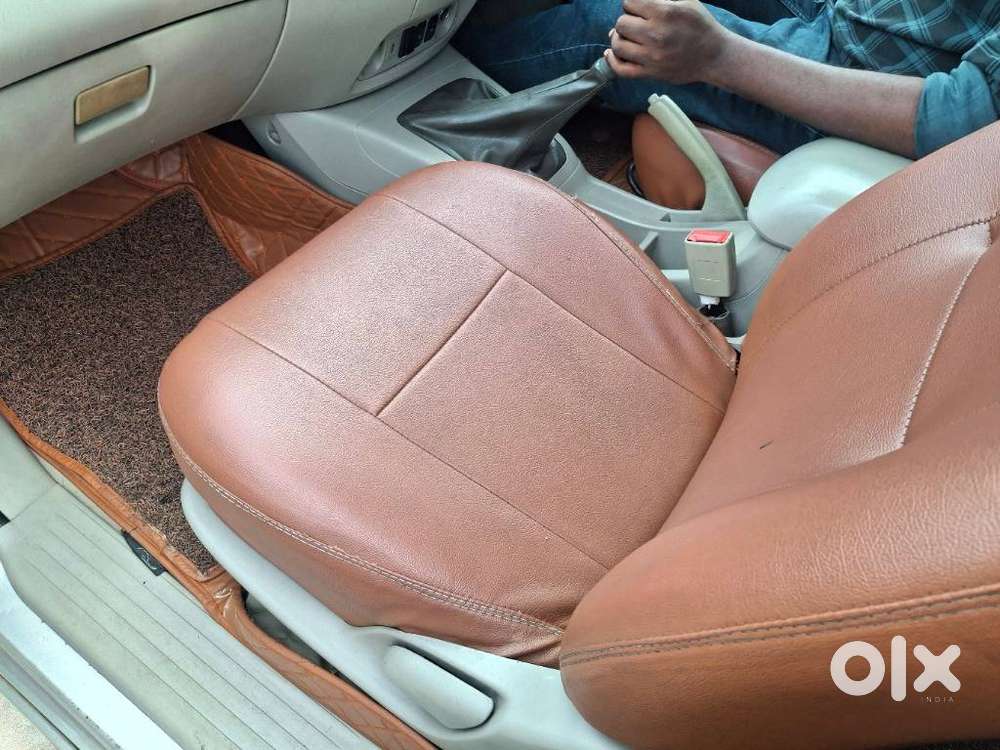 Toyota Innova 2.5 Gx 7 Seater Bs Iv, 2014, Diesel