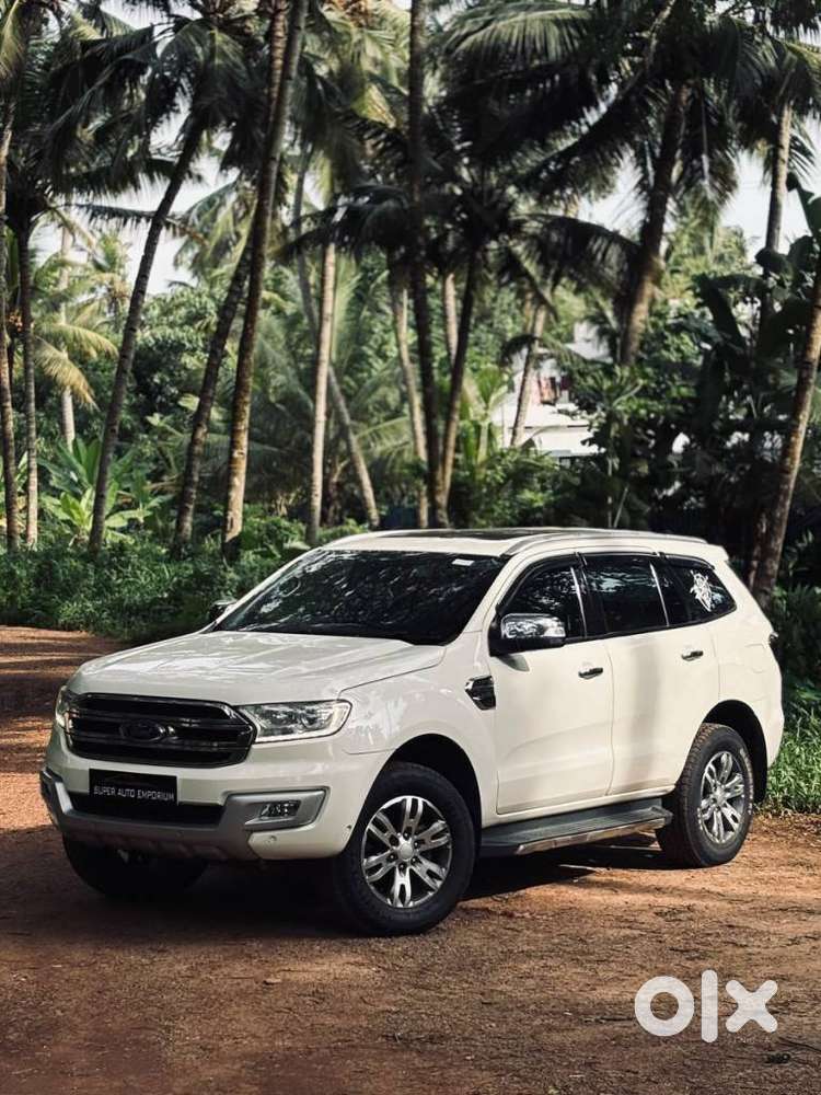 Ford Endeavour 3.2 Titanium At 4x4, 2017, Diesel