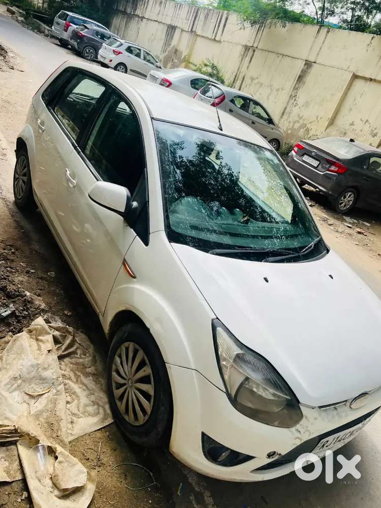 Ford Figo Diesel Titanium 2011