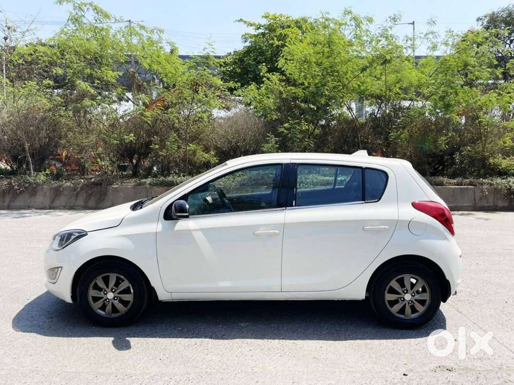 Hyundai I20 1.2 Spotz, 2013, Cng & Hybrids