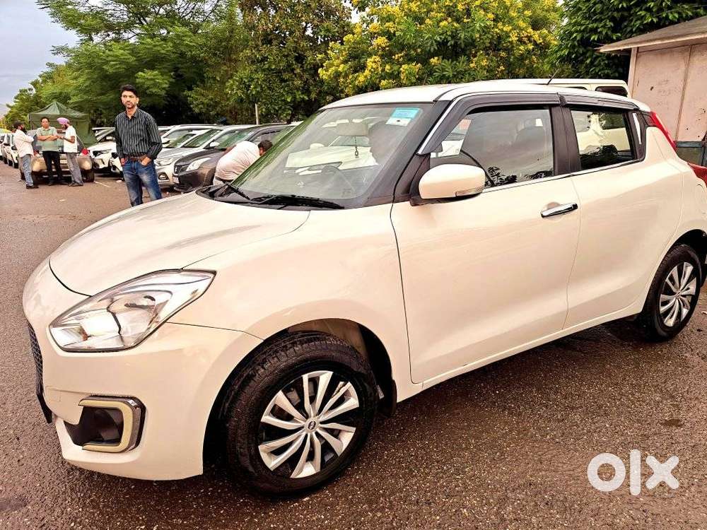 Maruti Suzuki Swift Vvt Vxi, 2021, Petrol