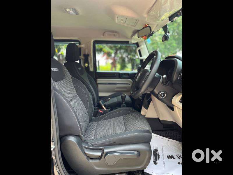 Mahindra Thar Roxx Mx1 Petrol Mt 2wd, 2025, Petrol