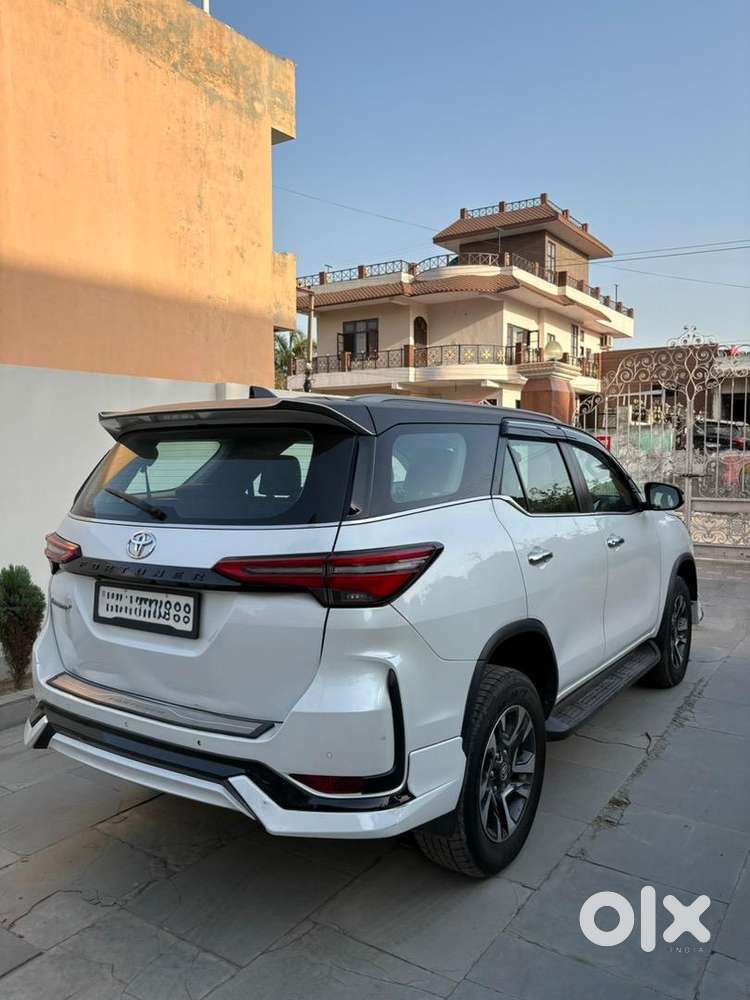 Toyota Fortuner Legender+ Diesel Automatic 2024