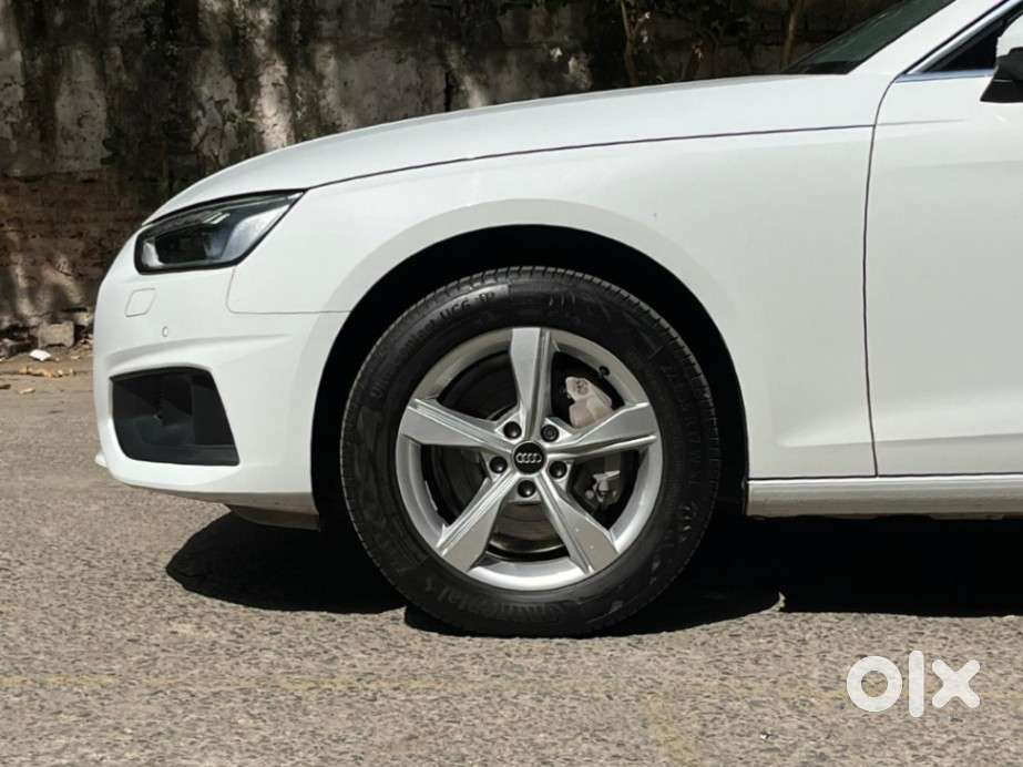 Audi A4 2.0 Premium 40 Tfsi, 2025, Petrol