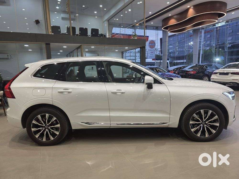 Volvo Xc60 2.0 B5 Ultimate, 2024, Petrol