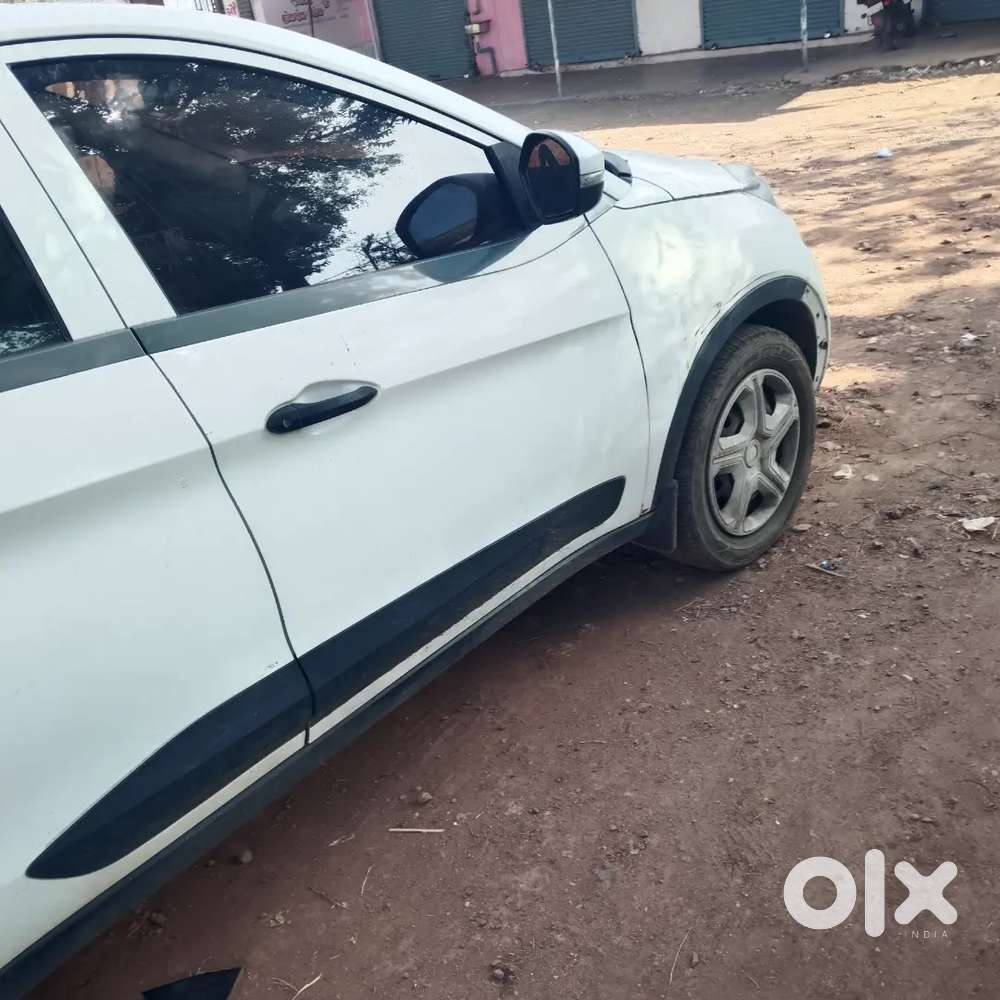 Tata Nexon 2020 Diesel Well Maintained