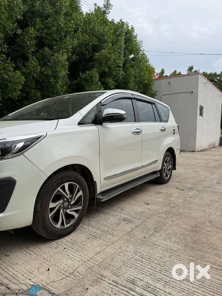 Toyota Innova Crysta 2021 Diesel Manual