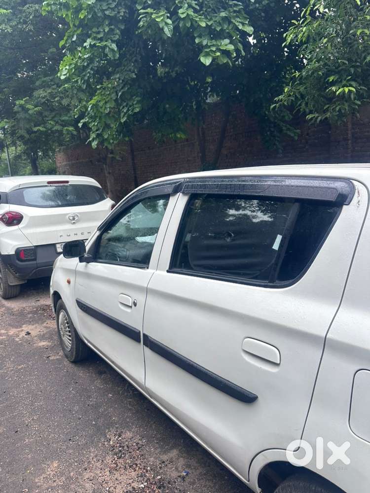 Maruti Suzuki Alto 5700