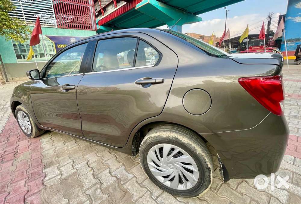 Maruti Suzuki Swift Dzire Vdi Optional, 2018, Diesel