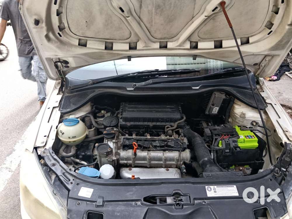 Skoda Rapid 1.6 Mpi Ambition, 2012, Petrol
