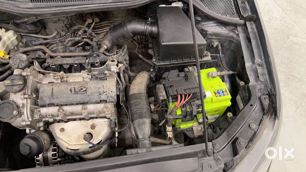 Volkswagen Polo Petrol Highline 1.2l, 2014, Petrol