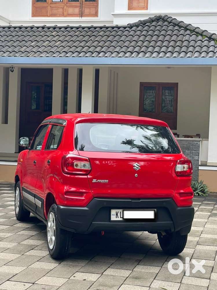 Maruti Suzuki S-presso Vxi, 2022, Petrol